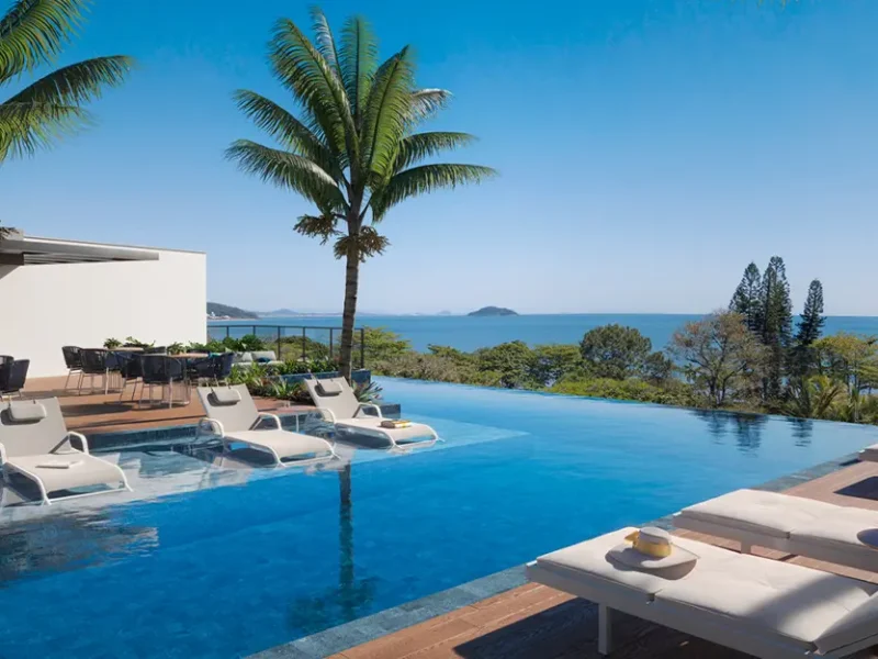 vetter-blue-coast-piscina-com-borda-infinita-1